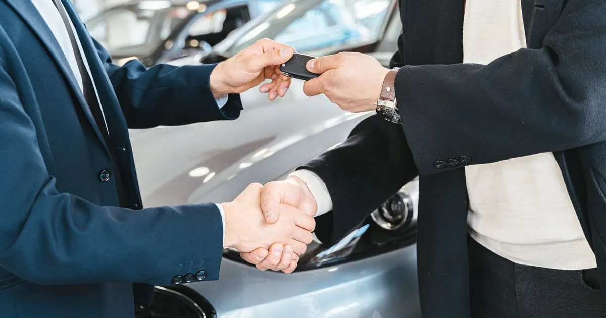 Programa para stand automóveis: o que deve fazer e como escolher